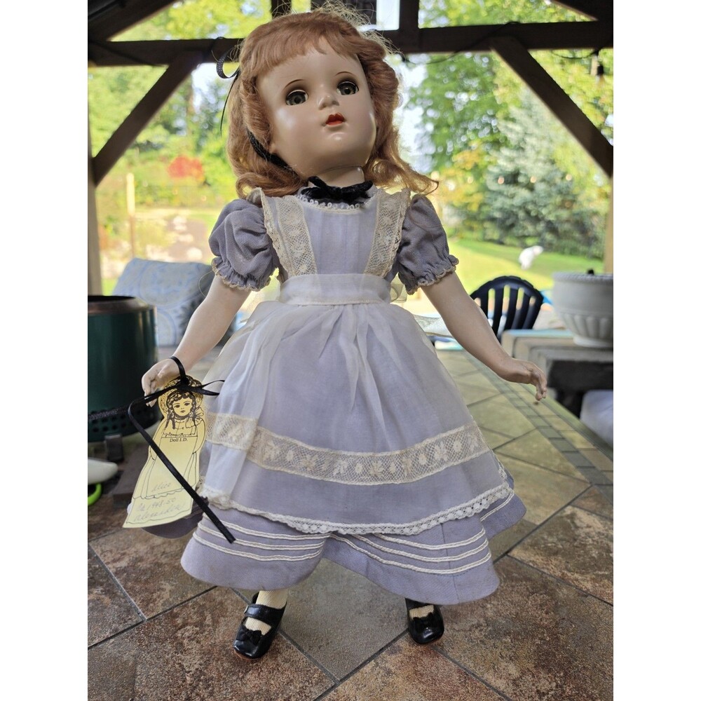 Madame Alexander Alice In Wonderland Doll 17" Margaret Face Vintage 1940s 1950s